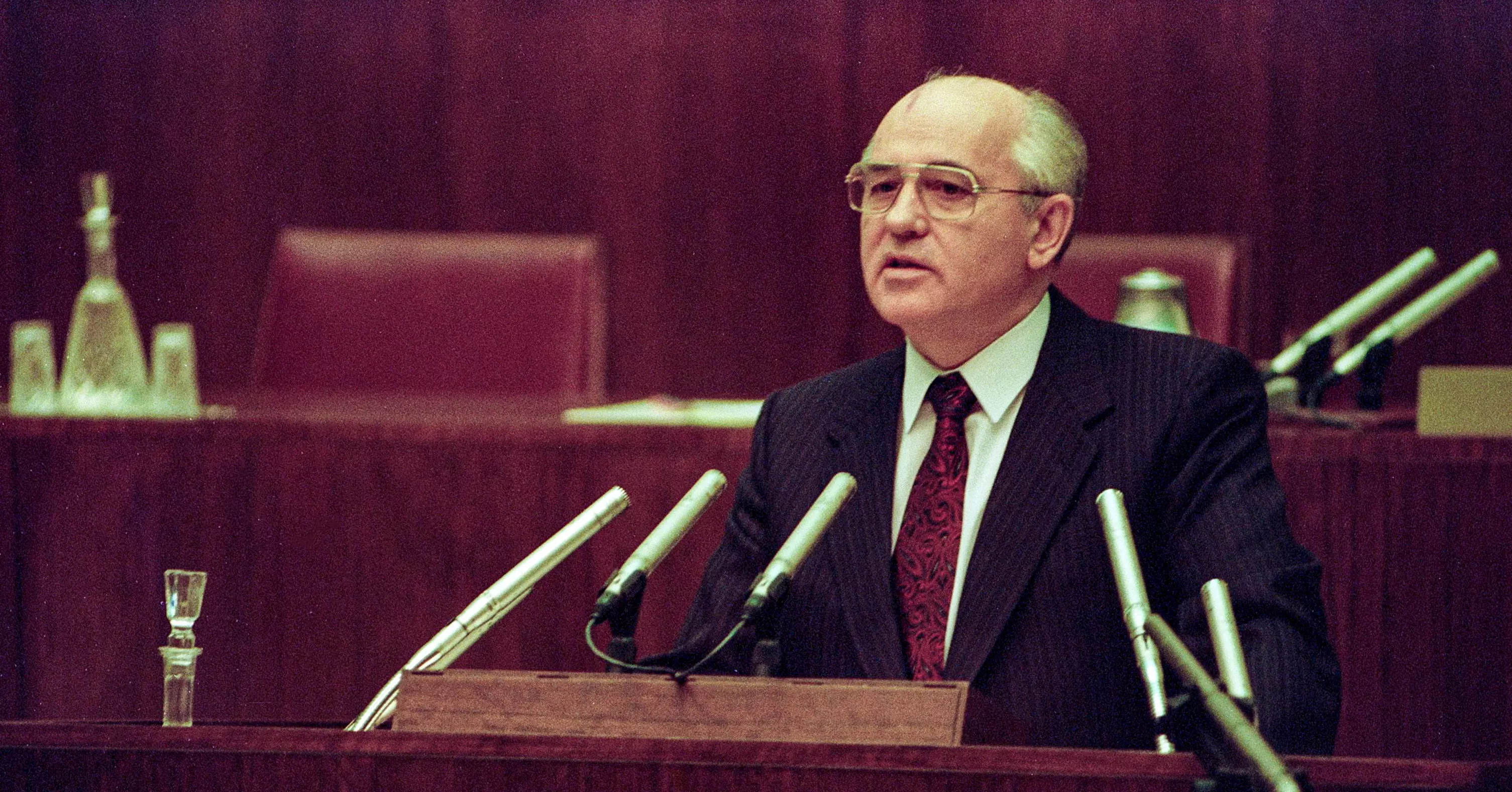 М. С. Горбачев М. С. Горбачев